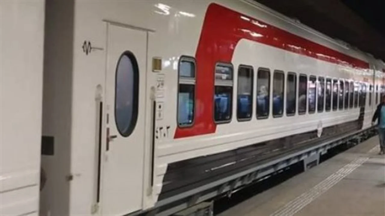 زيادة الرحلات.. السكة الحديد تطلق قطارات إضافية لخدمة ركاب الوجه القبلي